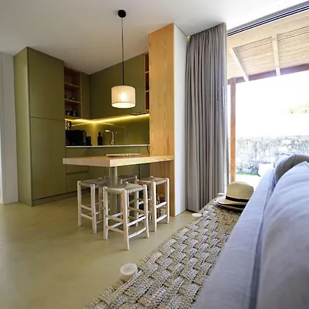 Villa Beautiful 2 Bedrooms Sandover Private Pool