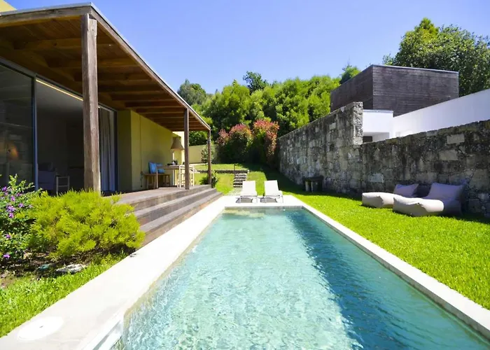 Beautiful 2 Bedrooms Sandover Private Pool Villa *